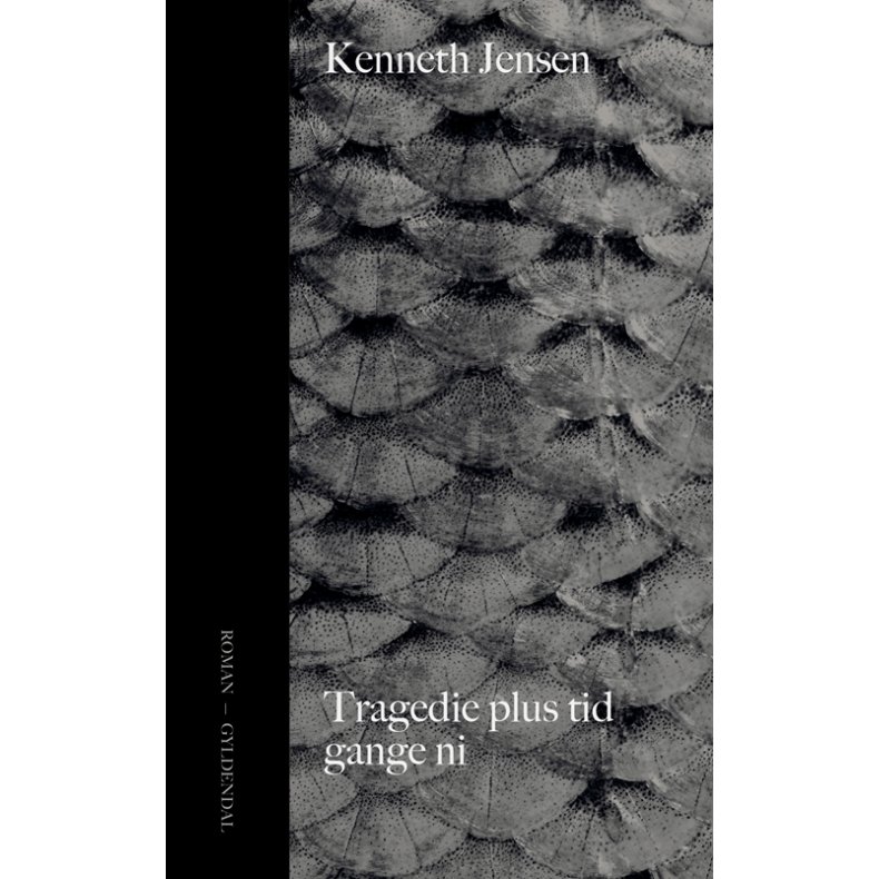 Tragedie plus tid gange ni 